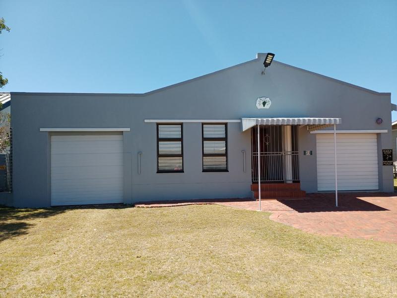 3 Bedroom Property for Sale in De Kelders Western Cape